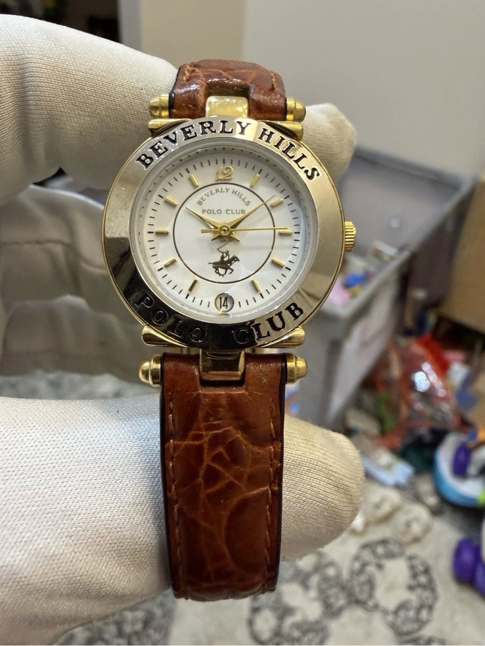 Vintage Beverly Hills Polo Club Ladies Watch Gold Tone Leather Quartz C-BJBGB